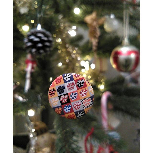 Merry Christmas / Feliz Navidad / Joyeux Noël / Happy Holidays :) #merrychristmas #love #noel #christmastree #christmas #xmas #holidays #santaclaus #winter #navidad #yelp #life #presents #christmas2015 #santa #happyholidays #gifts #snowman #december #merryxmas #picoftheday #tree #yelp #navidad #spain #snow #gift #feliznavidad #weihnachten #natale